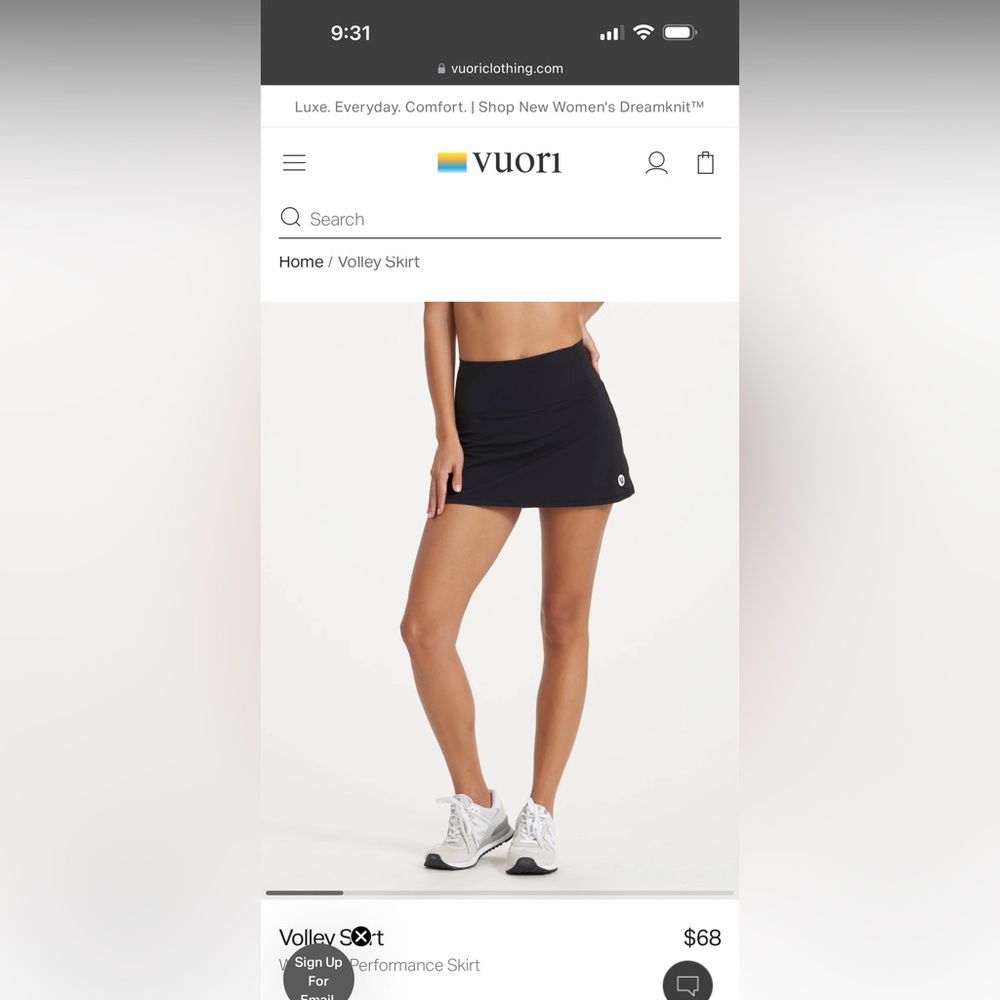 Vuori volley women’s skirt. Excellent condition.